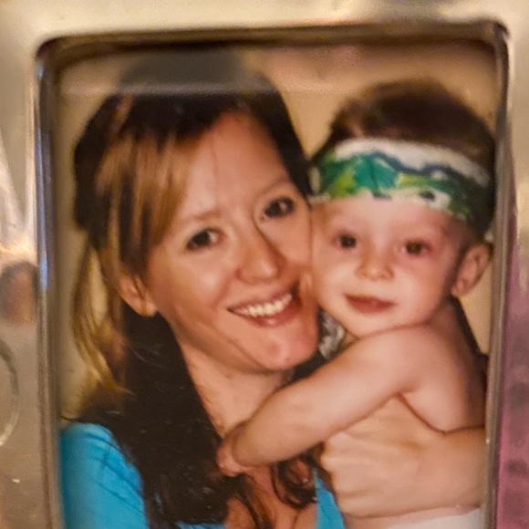 Meet your Posher, Gabbriella - Picture 3 of 4